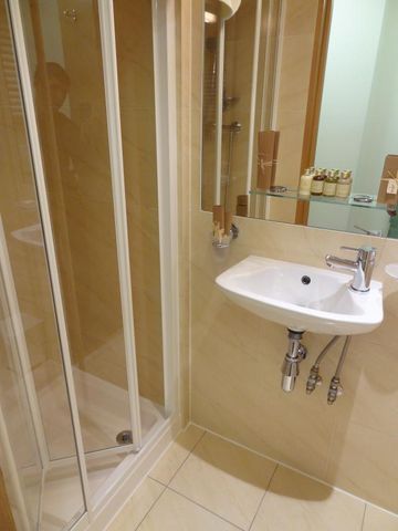 Flat 19 Cartwright Gardens, Bloomsbury WC1H 9EH - Photo 5