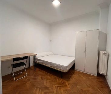 Calle de Grafal, Madrid, Community of Madrid 28005 - Photo 6