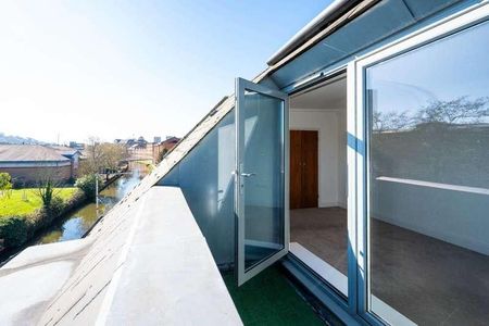 Walnut Tree Close, Guildford, GU1 - Photo 5