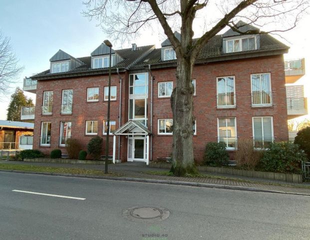 Helle Zwei-Zimmer-Wohnung mit Balkon, Küche und Stellplatz nahe der Jacobs-Universität - Photo 1