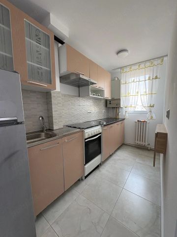 Apartament 3 camere semidecomandat – Alexandru cel Bun - Fotografie 4