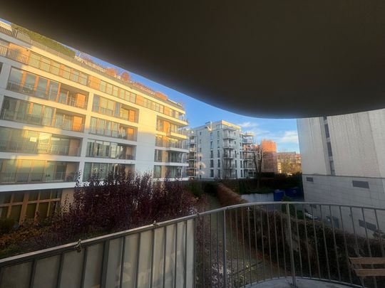 angel plaza - Фото 1