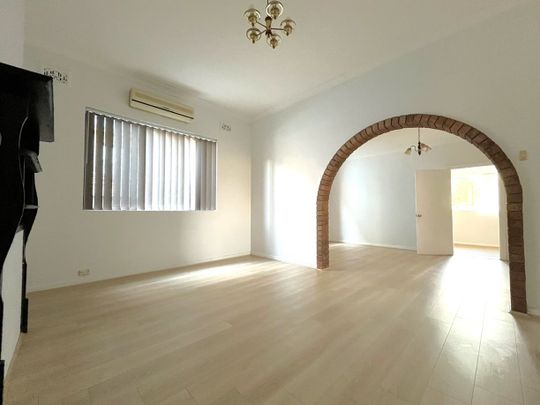 4 bedroom family home - Photo 1