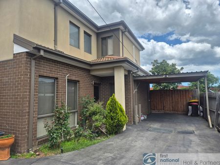 2 / 144 Mcfees Road, Dandenong - Photo 2