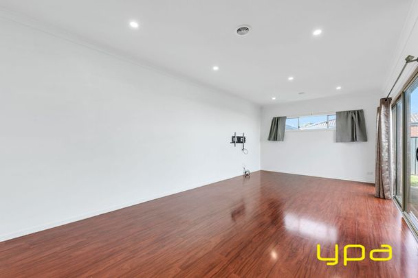 Stylishly & Packed with Surprises! - Photo 1