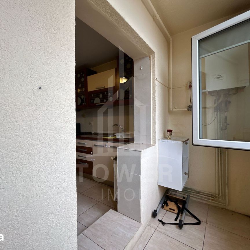 Apartament 3 camere de închiriat - Vasile Aaron - Photo 1
