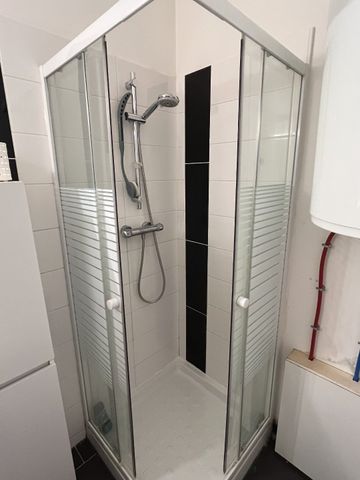 Location Appartement 2 pièces 43m² COGNAC 16100 - Photo 4