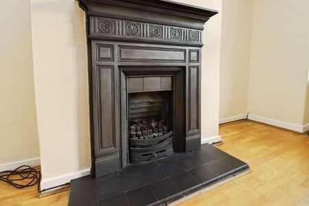 Trafalgar Drive, Bebington, CH63 - Photo 2