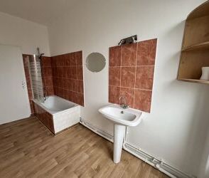Location Appartement 2 pièces 33 m2 à Saint-Quentin - Photo 6