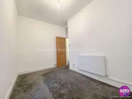 1 bedroom property to rent in Westcliff On Sea - Photo 1