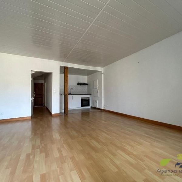 Location Appartement 2 pièces 43m² EYMOUTIERS 87120 - Photo 1