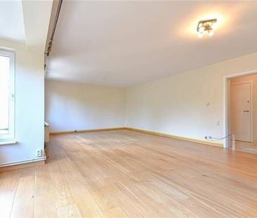 Appartement te huur - Foto 1