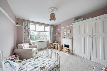 4 bedroom terraced house to rent - Photo 5