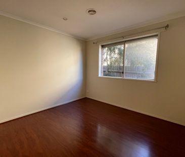 7 Short Road, Hampton Park VIC - Photo 5