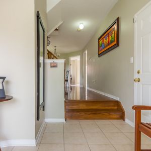 12 Barton St East - Photo 3