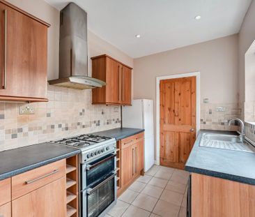 2 bedroom terraced house to rent - Photo 6