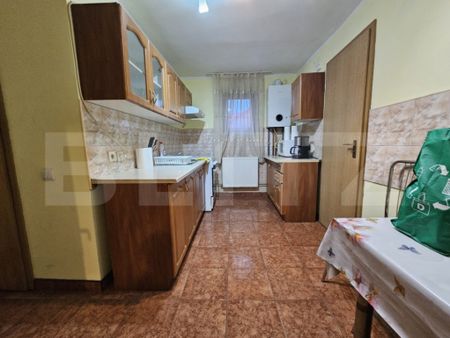 Casa Individuala, 200 mp + Curte , P+1E, 150 mp, zona Girocu - Fotografie 3