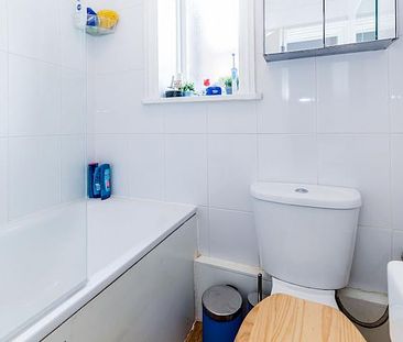 1 bedroom garden flat located in Crouch End - Photo 6