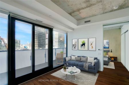 For Lease - 11 Charlotte Street Unit# 1605, Toronto, Ontario - Photo 2