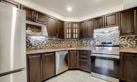 For Lease - 41 Markbrook Lane Unit# 411, Toronto, Ontario - Photo 4