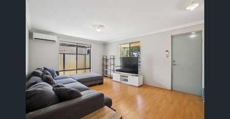 BEAUTIFUL HOME REPRESENTS GREAT VALUE - Photo 2