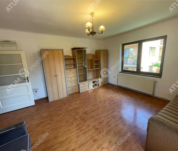 De inchiriat apartament cu 3 camere decomandate si curte comuna situat la etajul 1 al unei case din zona Tiglari Sibiu - Photo 5