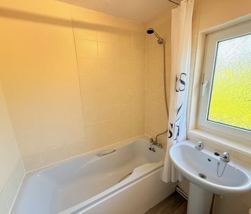 Masefield Crescent, BURTON-ON-TRENT - Photo 5