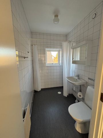 Torsredsvägen, Trollhättan - Photo 3