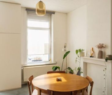 Arbeiderswoning te huur in Gent voor € 1.055 met 1 slaapkamer - Photo 1