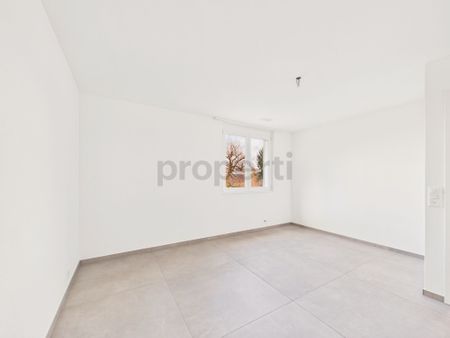 Newly renovated 2.5-room condominium with Minergie standard, Safenwil - Photo 5