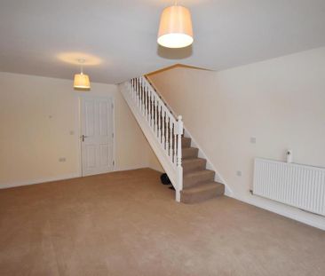 2 bedroom terraced house to rent - Photo 3