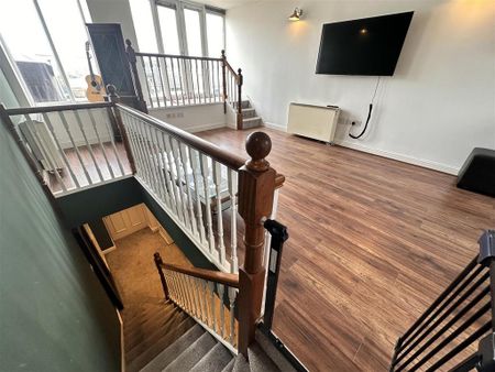 2 bedroom apartment to rent - Photo 4