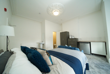 7 bedroom terraced house to rent - Photo 5