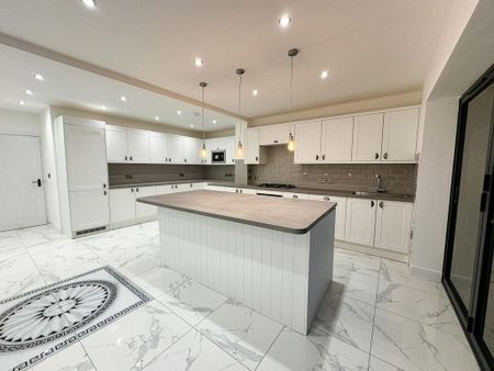 6 bedroom semi-detached house to rent - Photo 3