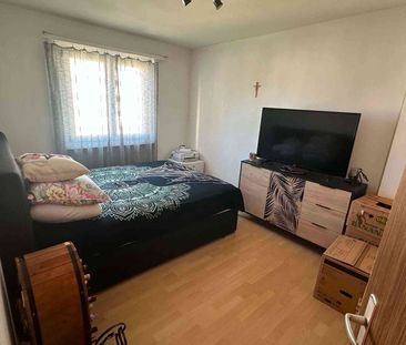 4.5 Zimmer, 90 m², 6. Stock - Photo 4