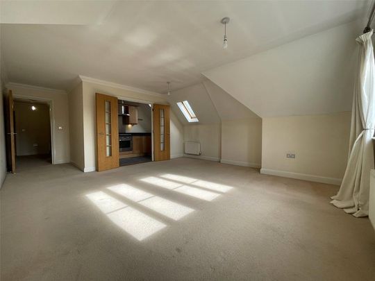2 bedroom flat to rent - Photo 1