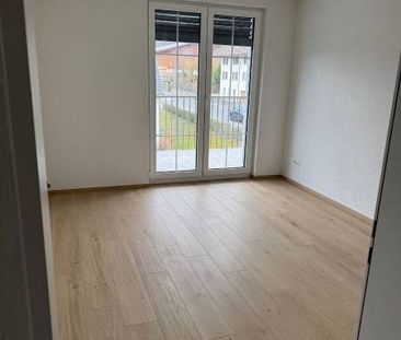 Moderne 4.5-Zimmer-Neubau-Wohnung in Sünikon, 114m2 - Foto 3