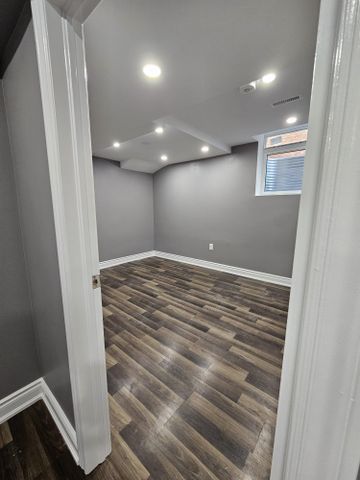 For Lease - 4442 Haydock Park Drive Unit# Bsmt, Mississauga, Ontario - Photo 5