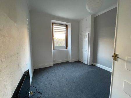 1 Bed Flat, Cumming Drive, G42 - Photo 4