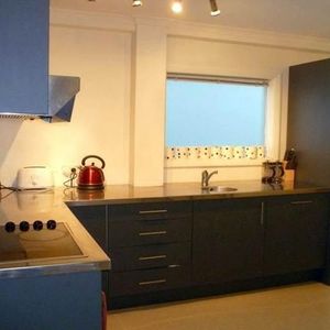 2 Bedroom Te Aro - Photo 3