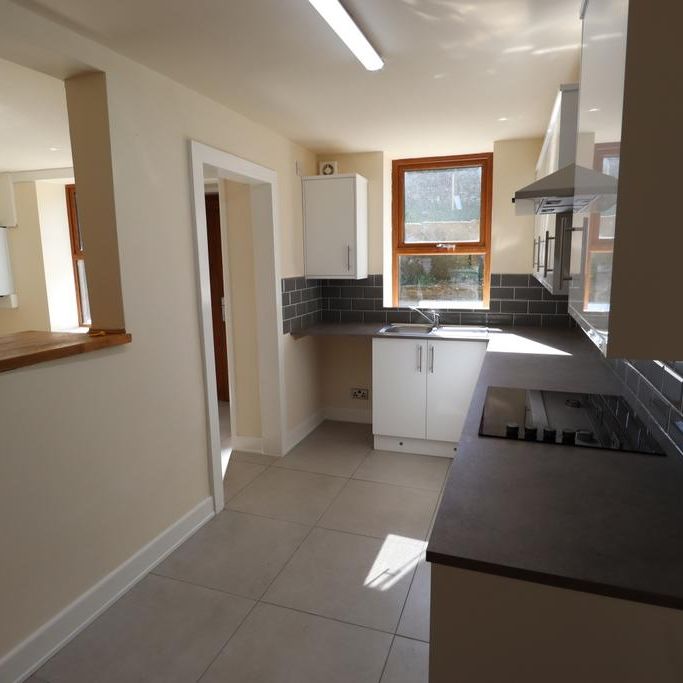 3 bedroom terraced house to rent - Photo 1