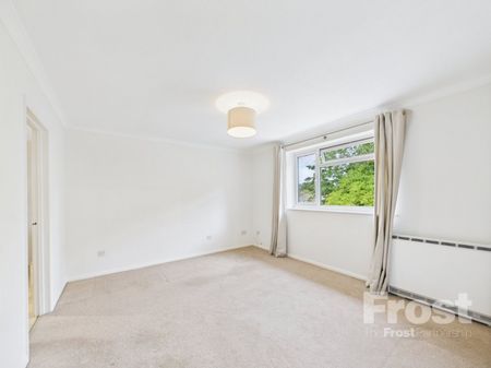 Cobblers Close, Blackpond Lane, Farnham Royal,SL2 - Photo 3