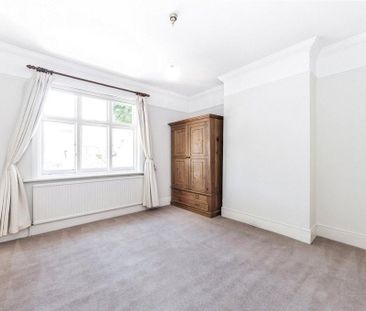 5 bedroom terraced house to rent - Photo 4