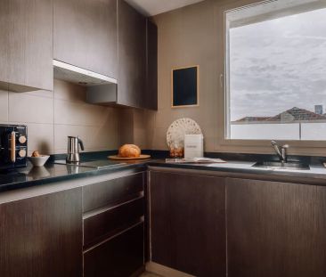 1-bedroom apartment for rent in Arapiles, only females, professiona... - Photo 3