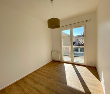 Location Appartement 2 pièces 34m² - Photo 6