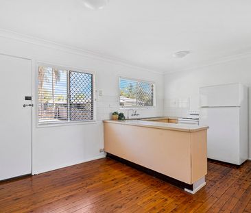 54 Alice Street, 4114, Kingston Qld - Photo 2