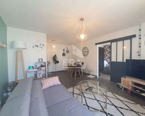 PAU CENTRE - T2 meublé de 46m² avec place de parking intérieure - Photo 1