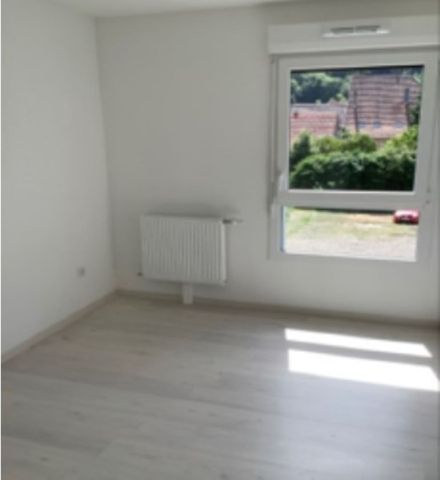 Location Appartement 3 pièces 64m² - Photo 3