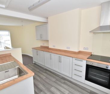 43 Main Street, Kircubbin, BT22 2SR - Photo 5