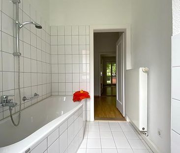 Großzügig geschnittene 2-Raumwohn. mit Balkon & Tageslichtbad - Photo 3